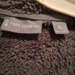 Free Country Men's Dark Blue Zip-Up Sweater